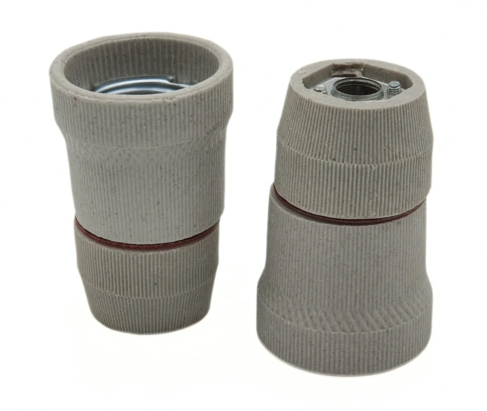CP 805 porcelánová objímka E27