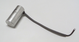 Kondenzátor 60 uF 220V TC547