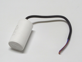 Kondenzator  20uf/ 450V s káblom